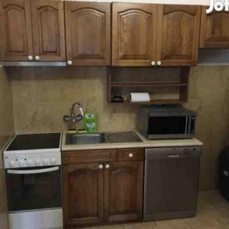 Arkadia Apartman Papa Bagian luar foto